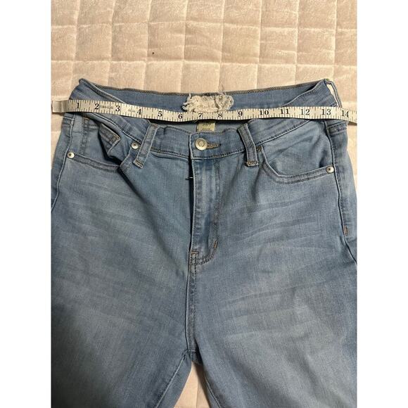 Altar'd State Flare Bell Bottom Jeans Women's Size 9 29 Flower Hippie 70s Denim - Picture 7 of 7